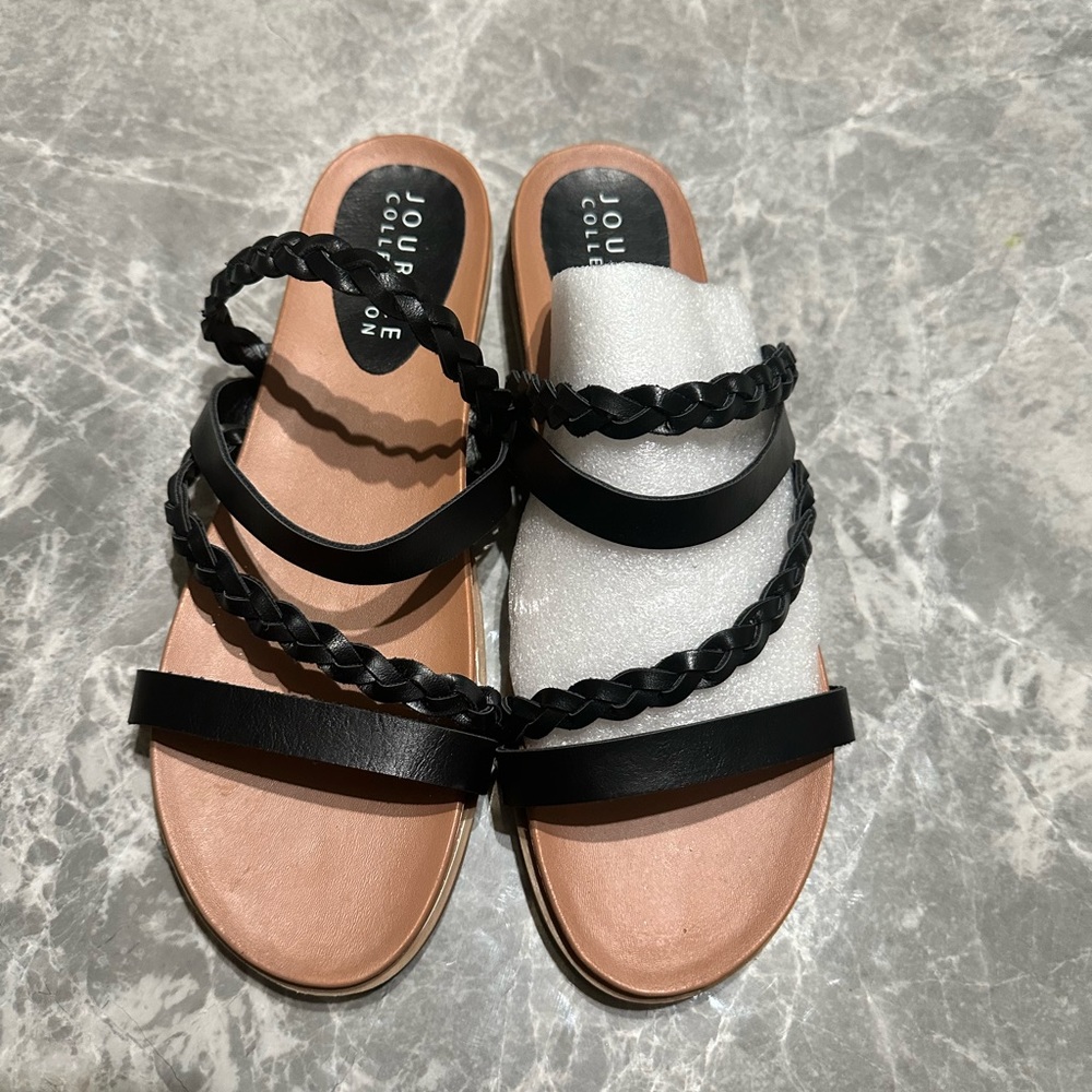 Journey Collection Breathable Women’s SZ 12 Slip On Cute Slide Sandals!!